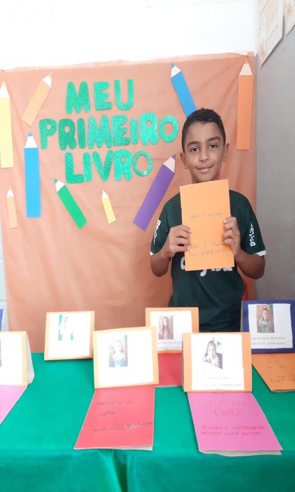 PROJETO MEU 1º LIVRO