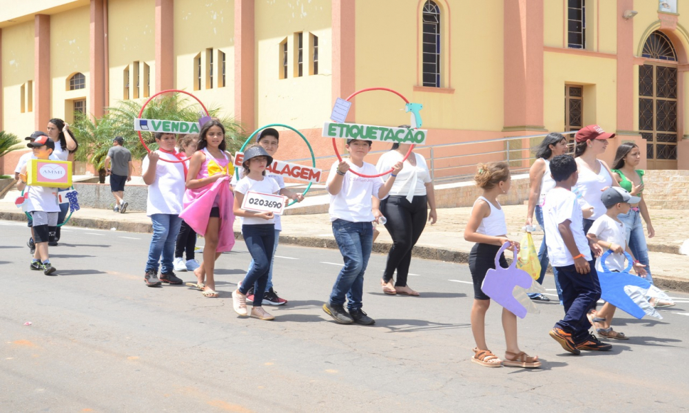 DESFILE DE ANIVERSÁRIO DA CIDADE 2022