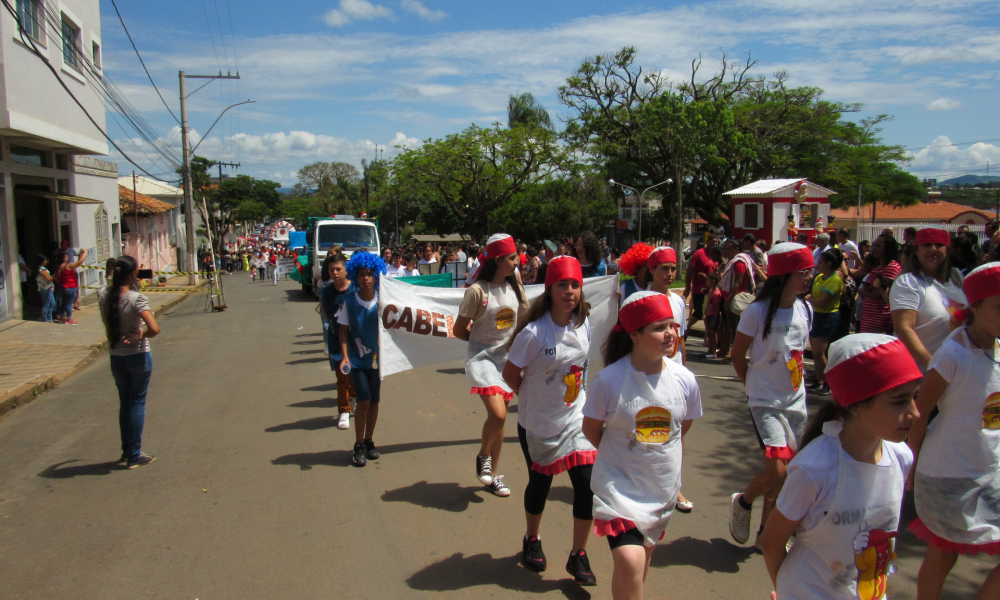 DESFILE DE ANIVERSÁRIO DA CIDADE 2022