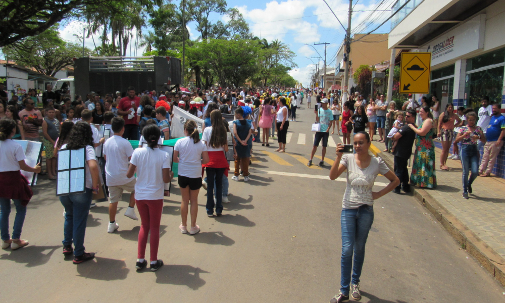 DESFILE DE ANIVERSÁRIO DA CIDADE 2022