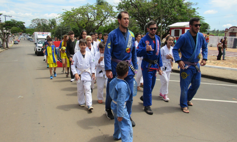 DESFILE DE ANIVERSÁRIO DA CIDADE 2022