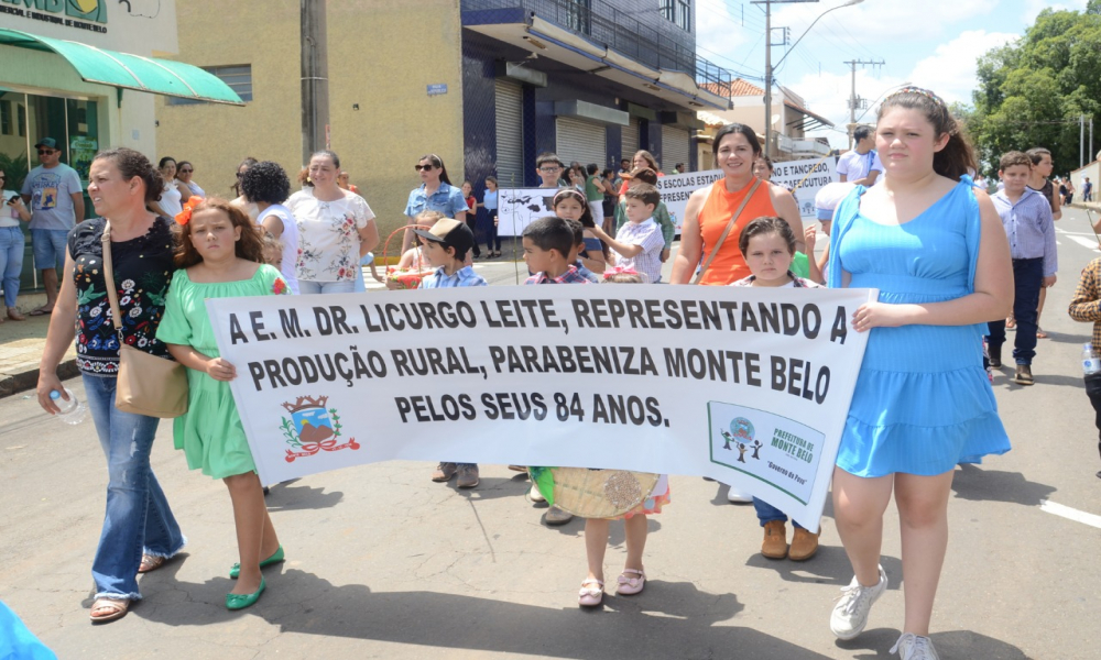 DESFILE DE ANIVERSÁRIO DA CIDADE 2022