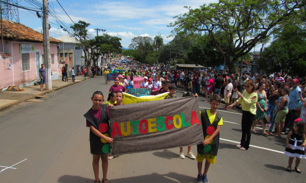 DESFILE DE ANIVERSÁRIO DA CIDADE 2022