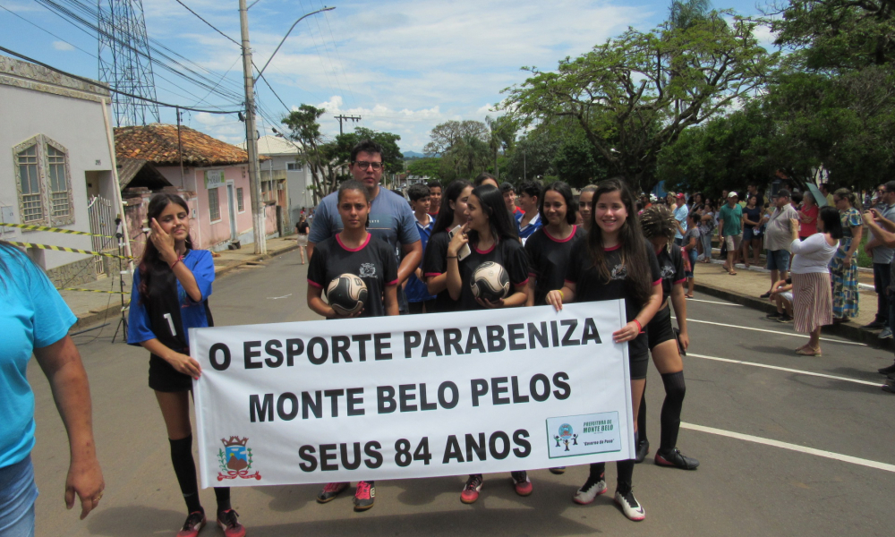 DESFILE DE ANIVERSÁRIO DA CIDADE 2022