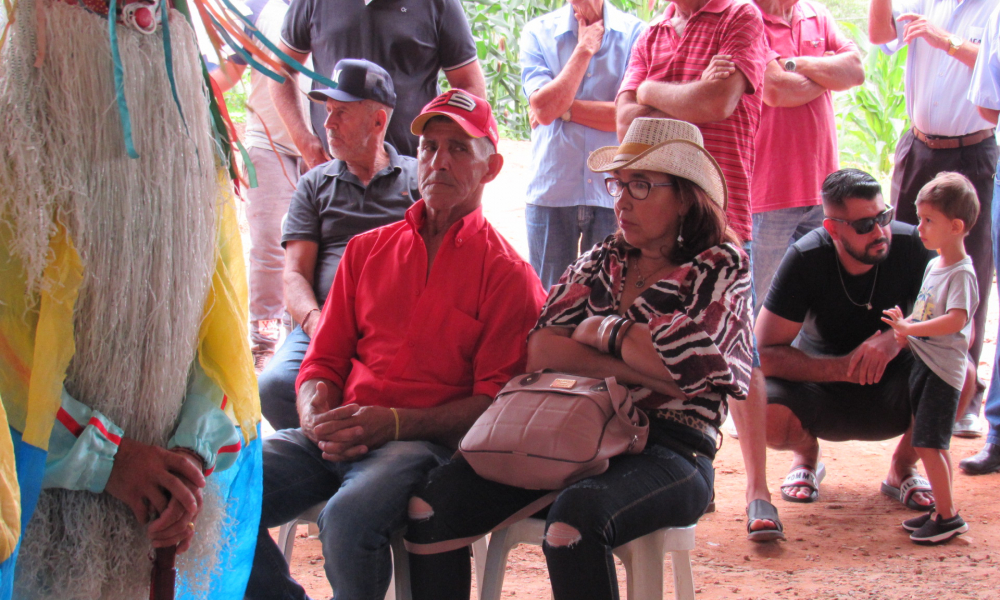 ENCONTRO FOLCLÓRICO NO BAIRRO POSSES DA SERRA