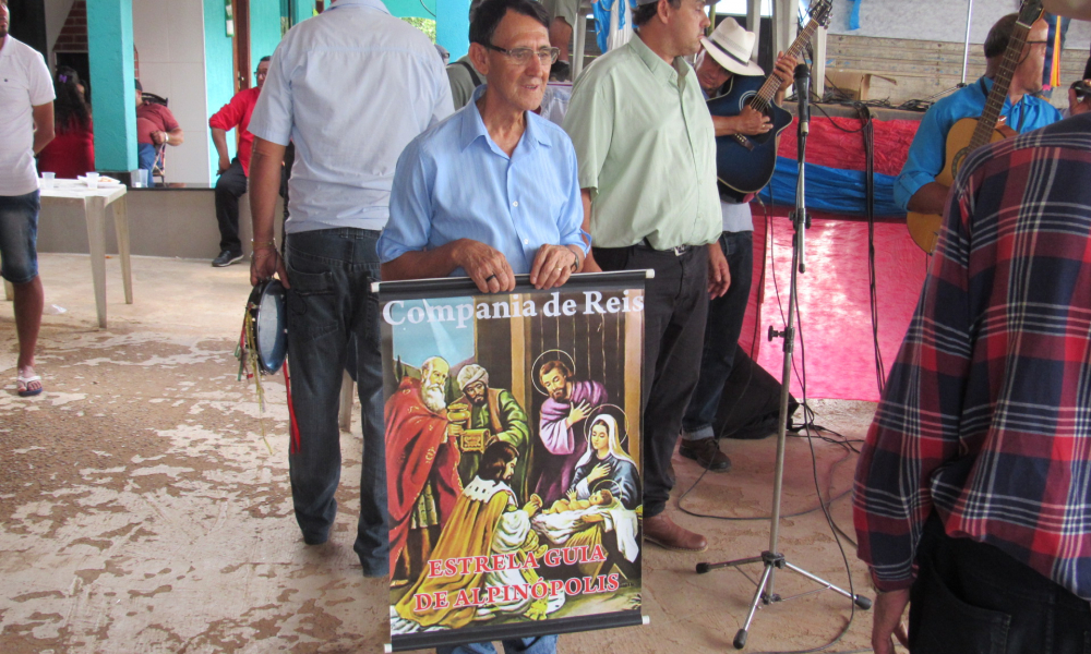 ENCONTRO FOLCLÓRICO NO BAIRRO POSSES DA SERRA