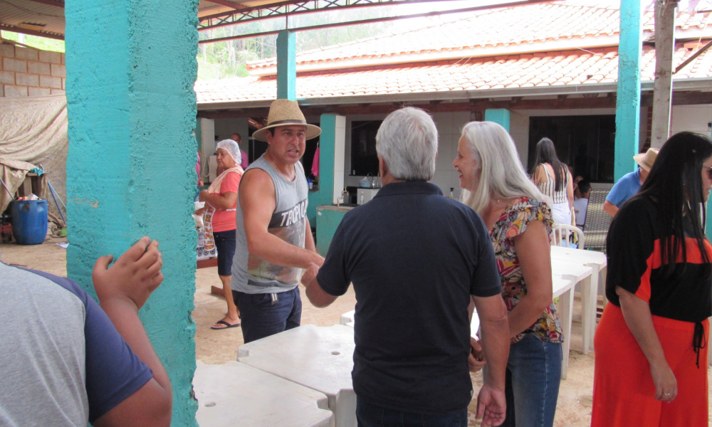 ENCONTRO FOLCLÓRICO NO BAIRRO POSSES DA SERRA