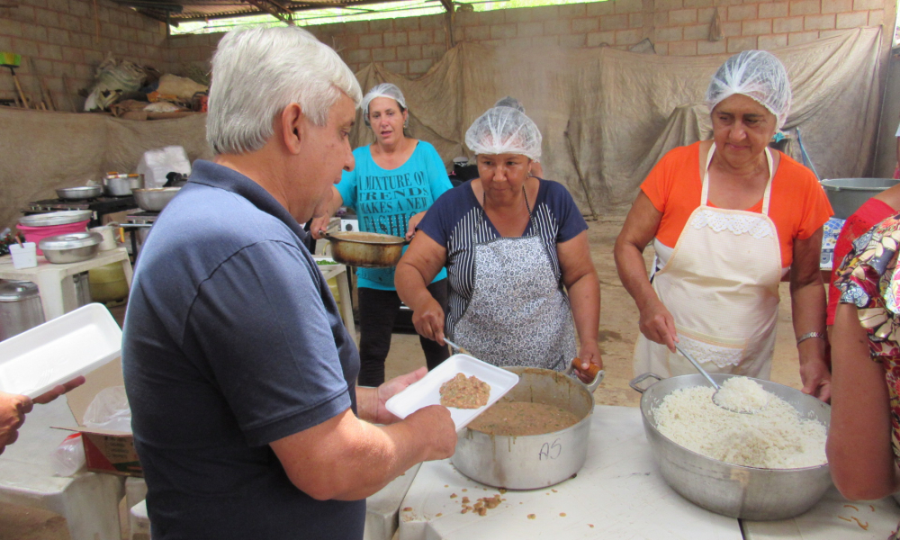 ENCONTRO FOLCLÓRICO NO BAIRRO POSSES DA SERRA