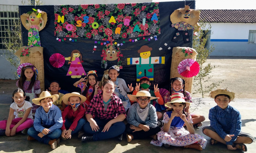 FESTA JUNINA E JULINA NAS ESCOLAS MUNICIPAIS