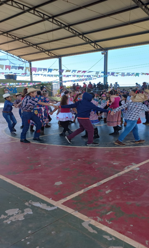 FESTA JUNINA E JULINA NAS ESCOLAS MUNICIPAIS