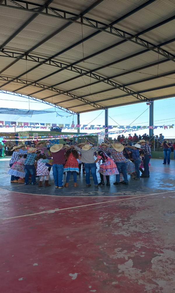 FESTA JUNINA E JULINA NAS ESCOLAS MUNICIPAIS