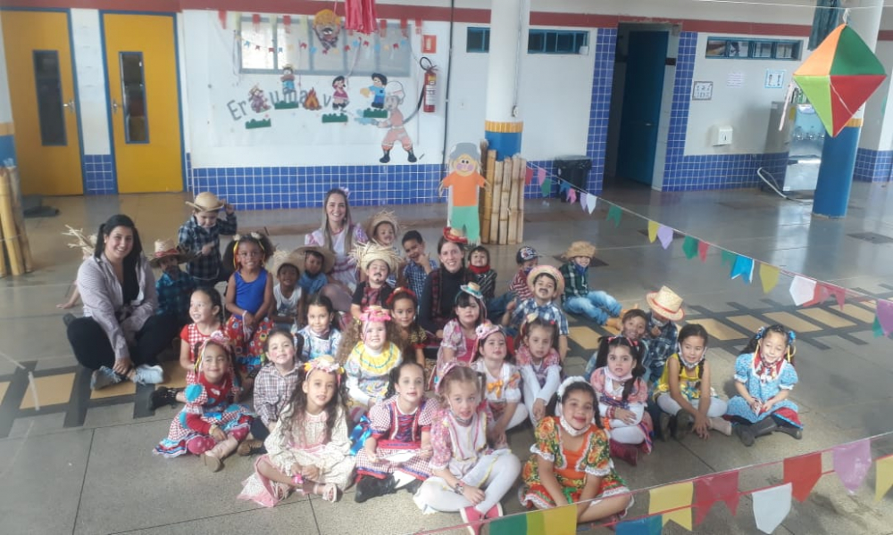 FESTA JUNINA E JULINA NAS ESCOLAS MUNICIPAIS