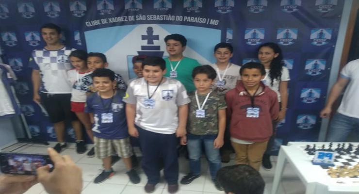 ENXADRISTAS DE MONTE BELO NO CAMPEONATO BRASILEIRO DE XADREZ ESCOLAR -  Prefeitura Municipal de Monte Belo - MG - Prefeitura de Monte Belo - MG